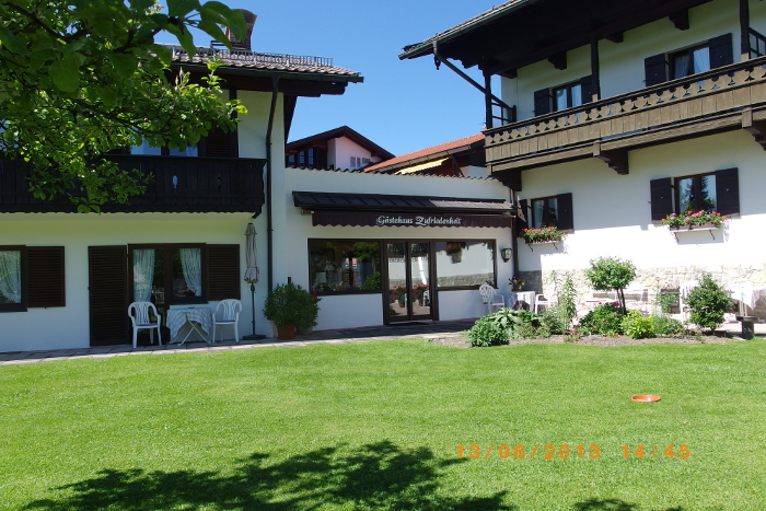 Gstehaus Zufriedenheit im Sommer